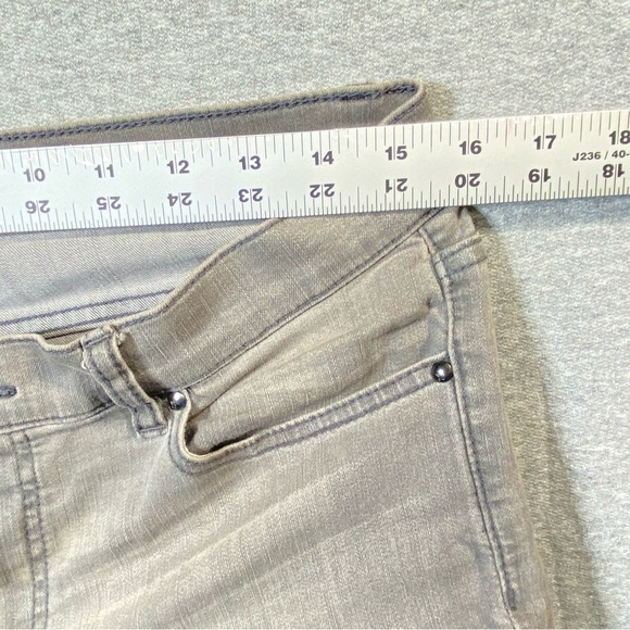 New York & Co. Jegging Jeans Women 10 Gray Straight Leg Mid Rise Stretch Denim - Picture 13 of 15